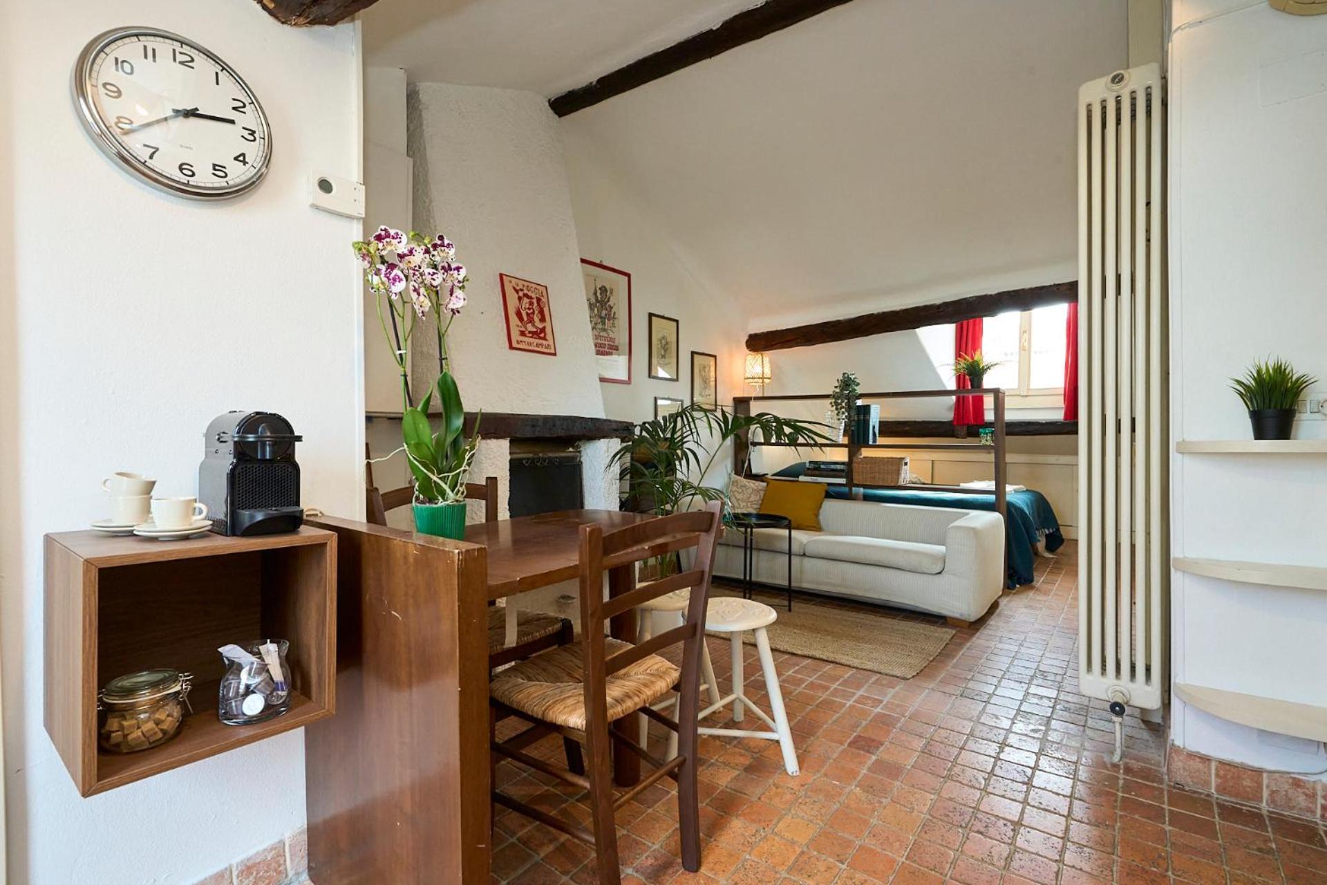 Appartamento Cozy House - 20 Minutes Walk From Duomo-navigli *